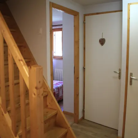 Duplex In Near Portes Du Soleil Gondola *