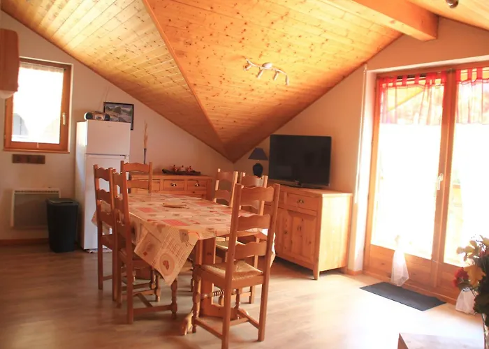 Duplex In Near Portes Du Soleil Gondola דירה