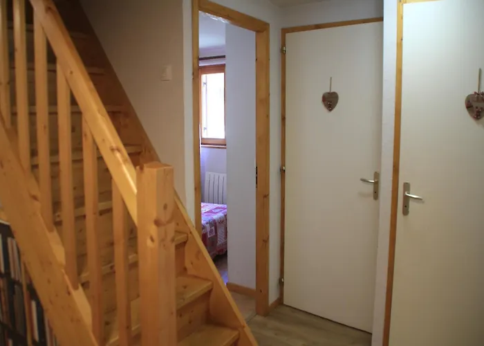 Duplex In Near Portes Du Soleil Gondola *