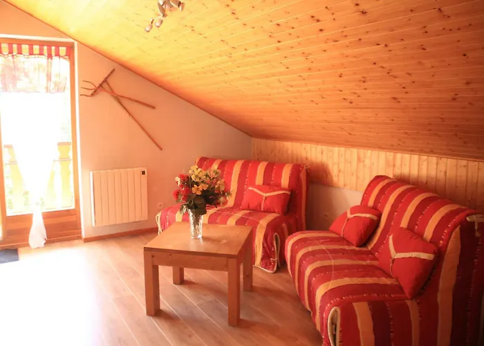Duplex In Near Portes Du Soleil Gondola דירה *